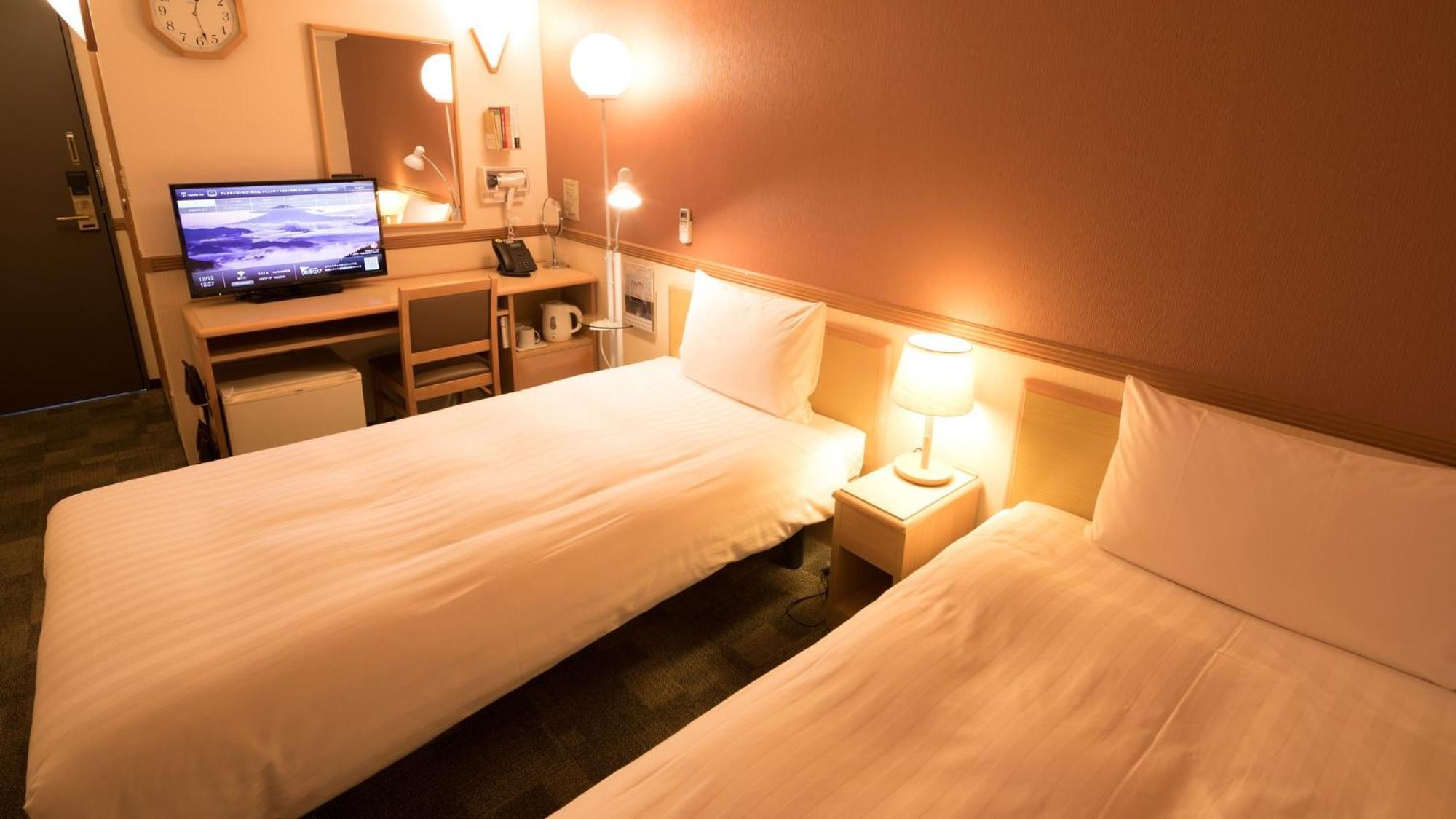 Toyoko Inn Kumamoto-Jyo Toricho Suji Стая снимка